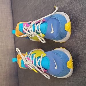 Nike react. Sneakers. Size 4.5